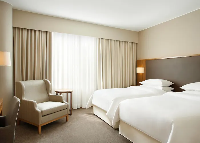 Sheraton Hotel 4*