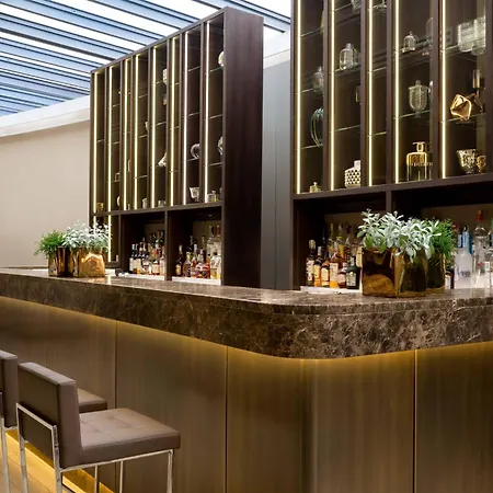 Sheraton Hotel Como