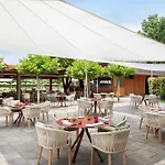 Sheraton Como