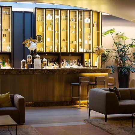 Отель Sheraton 4*