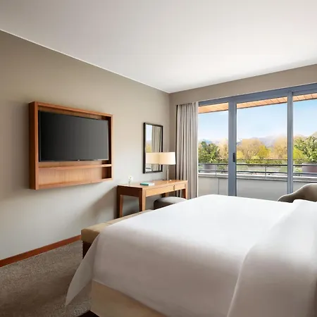 Отель Sheraton 4*